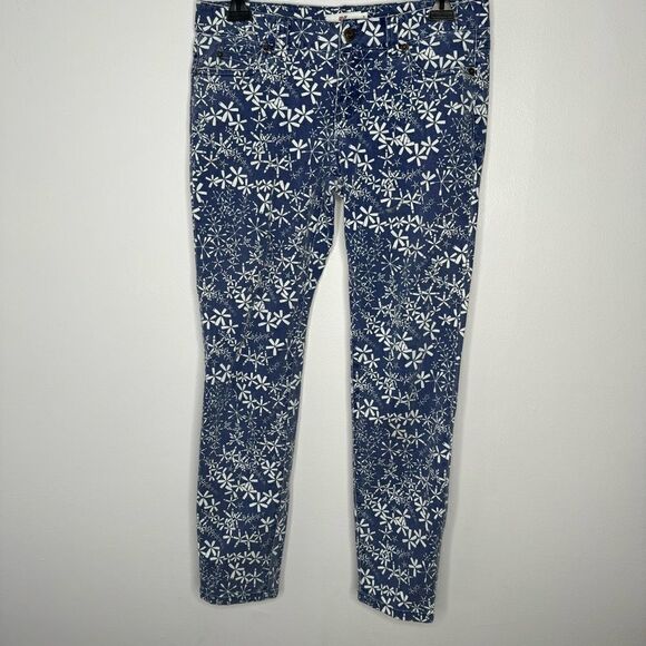 Vineyard Vines Pants - Vineyard Vines blue floral pants size 2